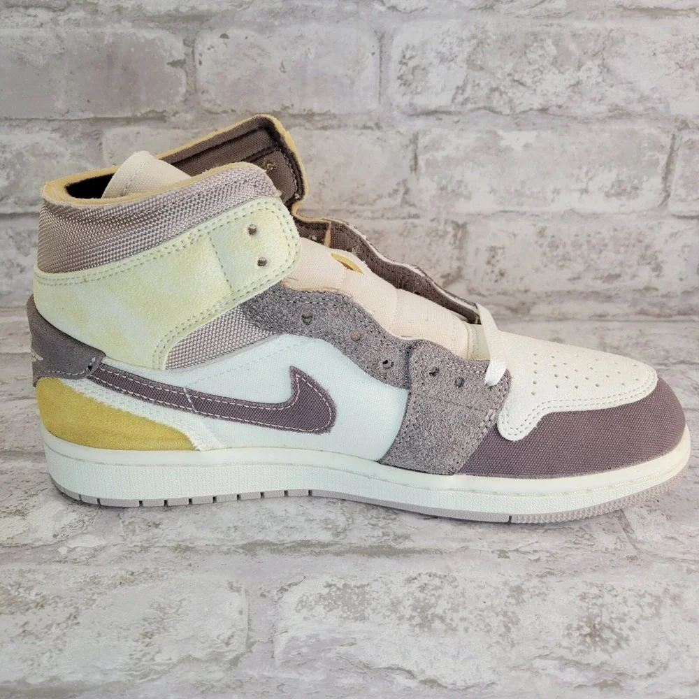 Air Jordan 1 Mid SE Craft Taupe Haze DM9652-102 Men's Size 8